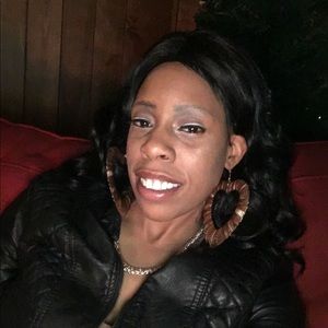 Meet your Posher, Keila